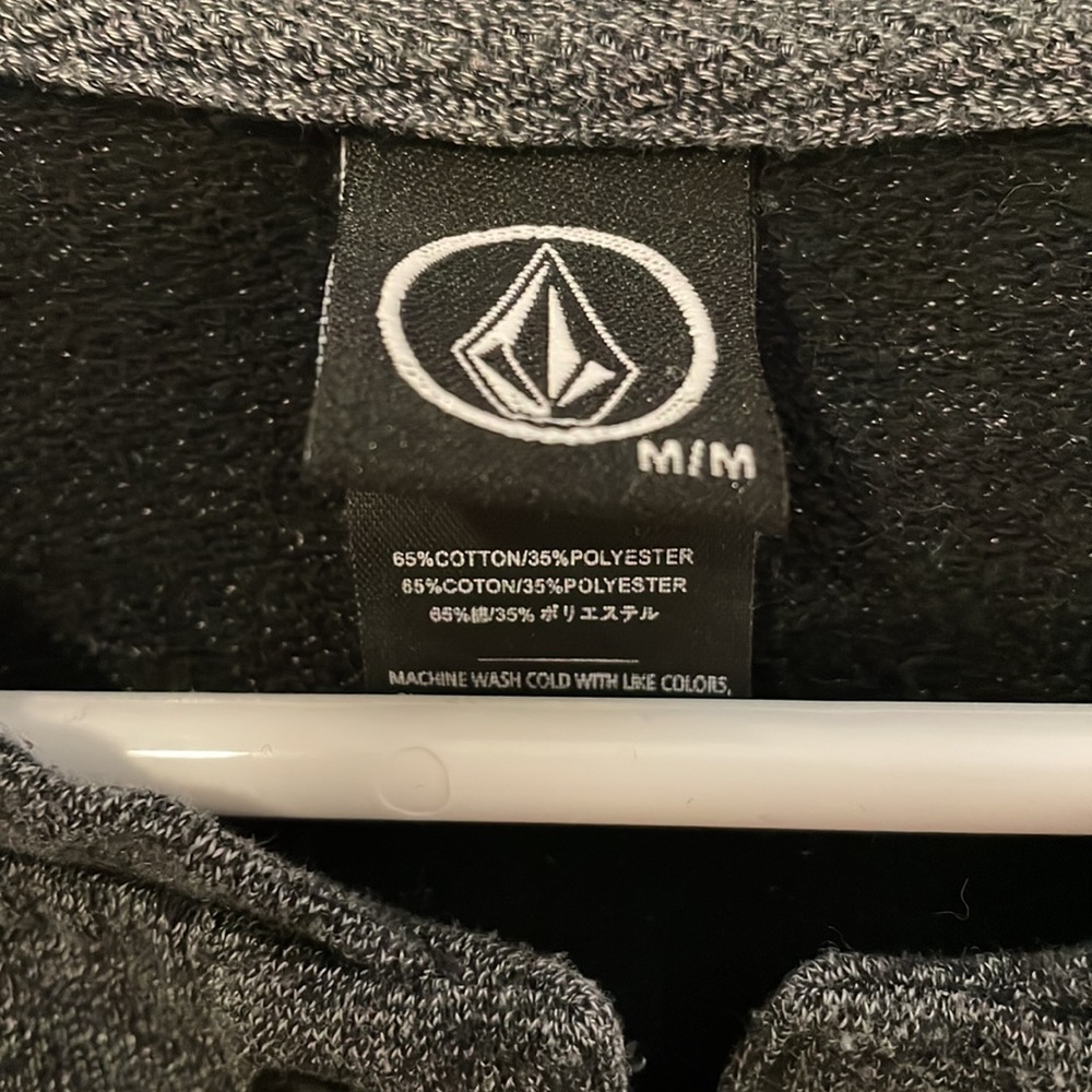 Volcom Henley - Picture 2 of 5